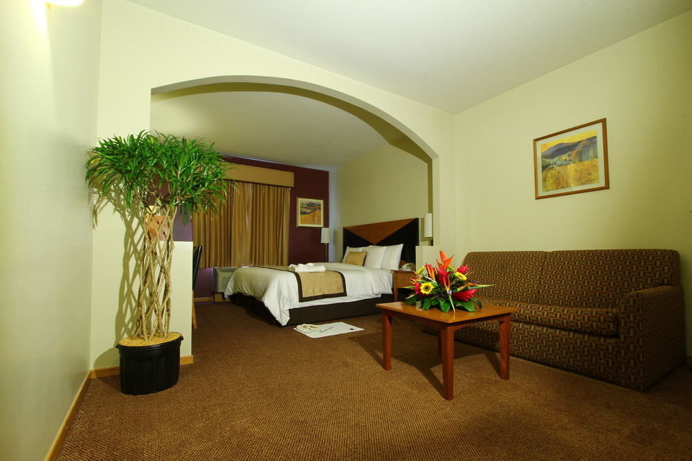 Sleep Inn Paseo Las Damas San Jose  Eksteriør bilde